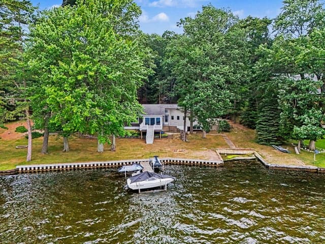 5935 Pleasant Hill Road, Free Soil, MI 49411