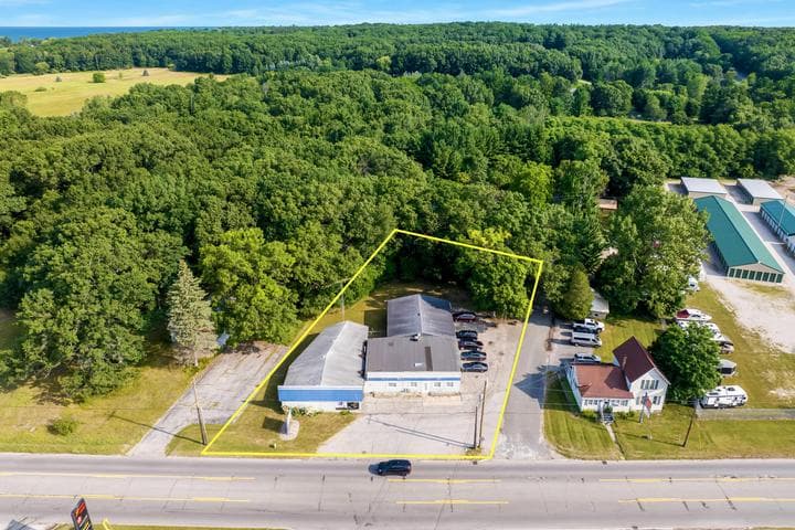 316 W Parkdale Avenue, Manistee, MI 49660