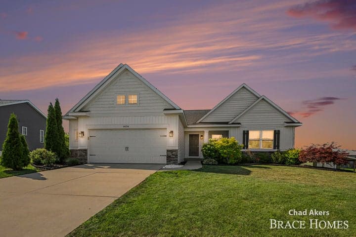 4634 Gordonshire NW, Grand Rapids, MI 49534