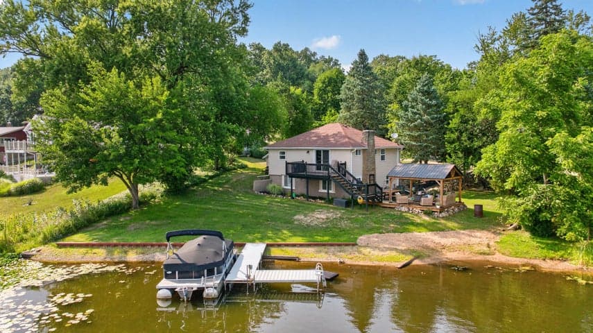 12459 Crystal Lake Drive S, Cement City, MI 49233