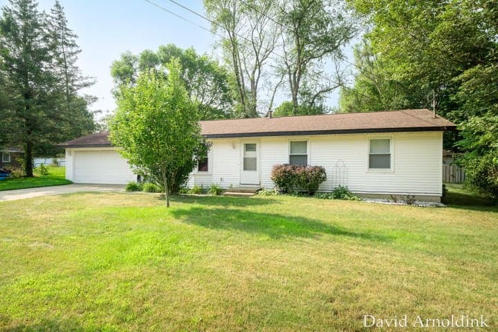 1794 Vans Boulevard, Holland, MI 49423
