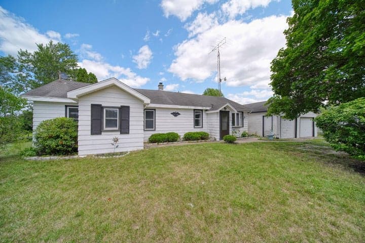 4959 Deleon Drive, Tecumseh, MI 49286