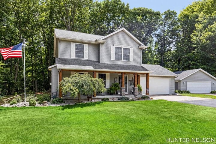 3160 Cottage Court, Cedar Springs, MI 49319