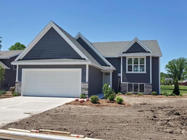 3332 SE Nature View Drive SE, Kentwood, MI 49512