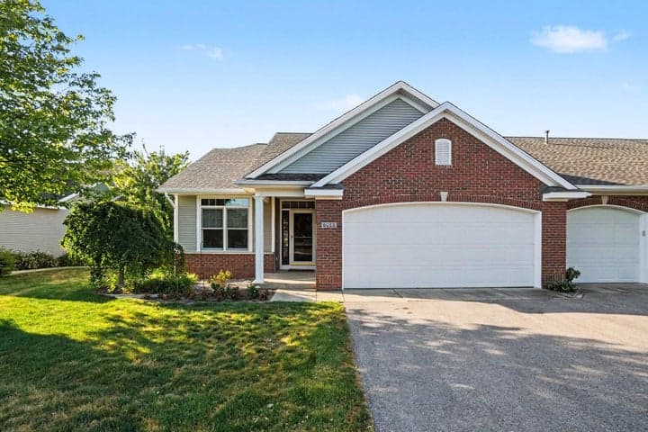 6028 Heritage Meadow Drive, Holland, MI 49423