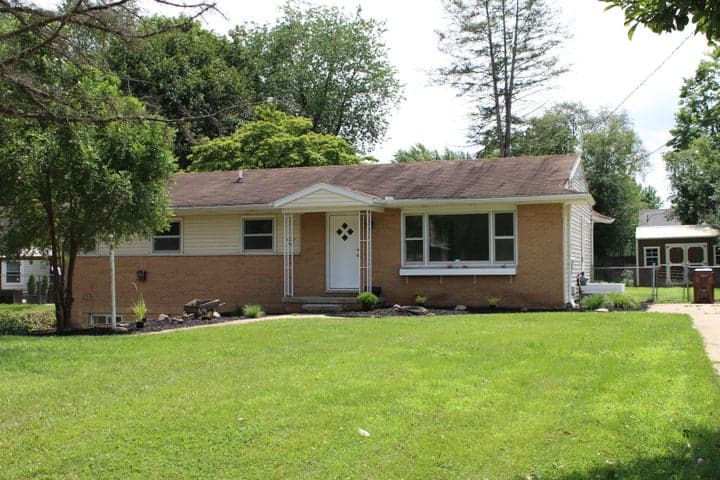 3027 Tulsa Drive N, Jackson, MI 49203