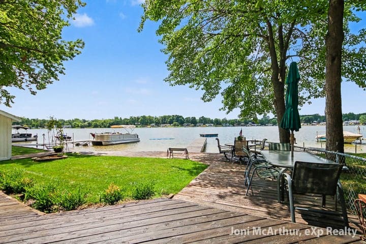 11613 Orchard Park Drive NE, Sparta, MI 49345