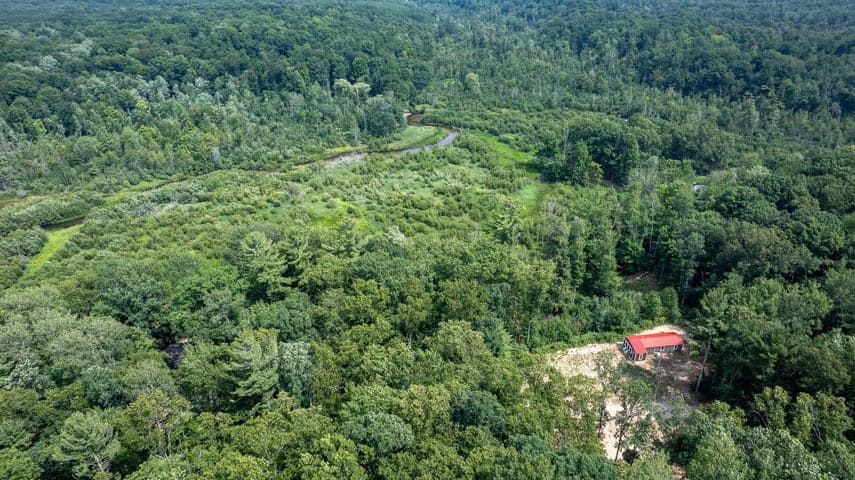 7364 N Northern Drive, Pentwater, MI 49449