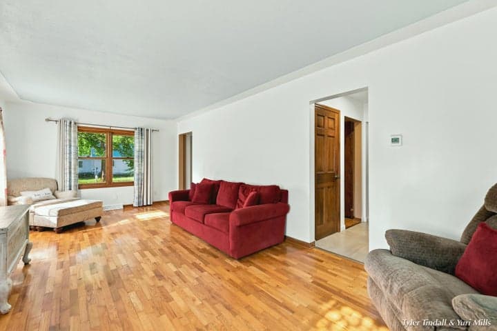 Photo 5