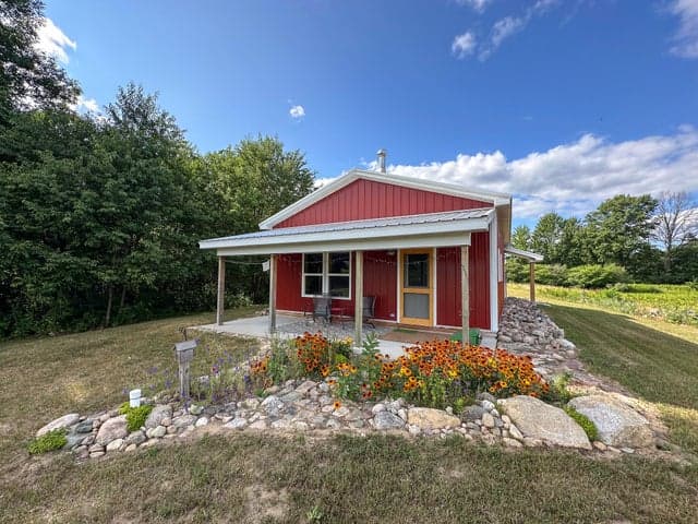 17219 7 Mile Road, Reed City, MI 49677
