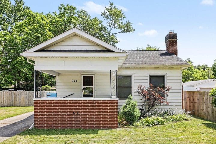 914 Dayton Avenue, Kalamazoo, MI 49048