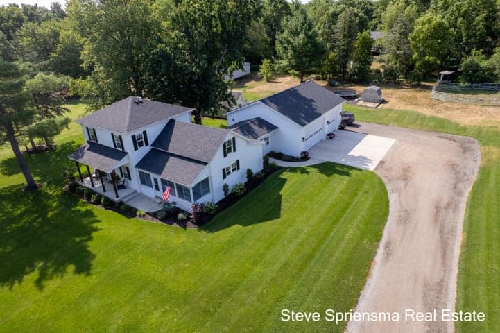 7628 Warner Street, Allendale, MI 49401