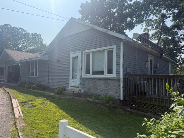 66233 Lakeshore Drive, Dowagiac, MI 49047