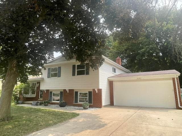 6509 Hampton Street, Portage, MI 49024