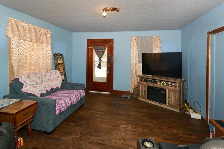 Photo 3