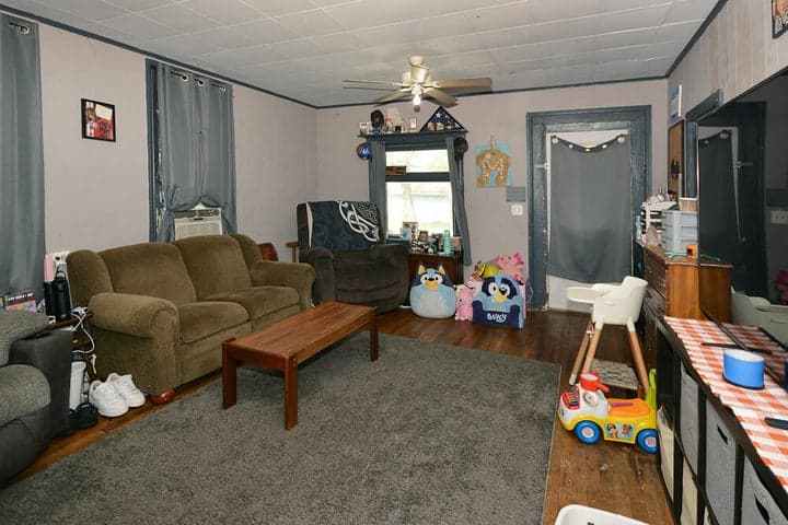Photo 4