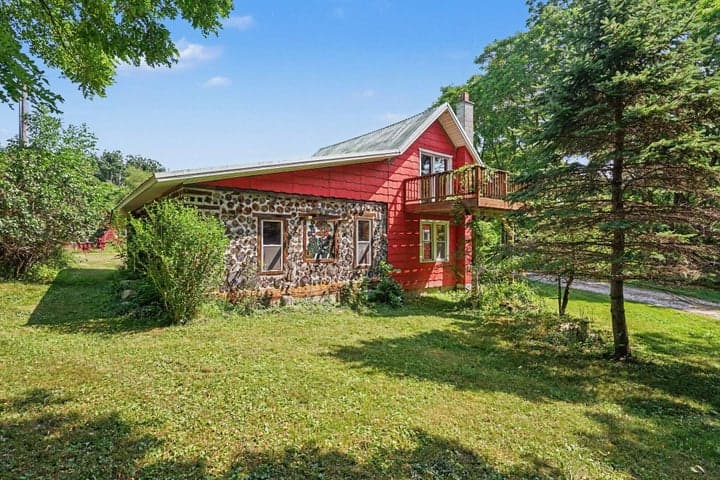 4660 E Beyer Road, Fountain, MI 49410