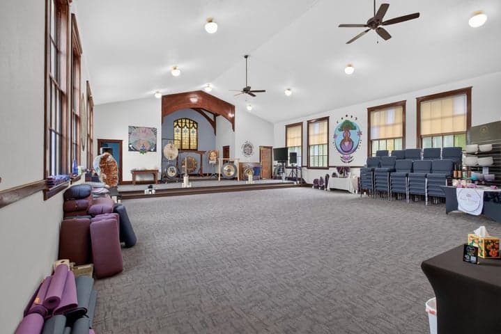 Photo 6