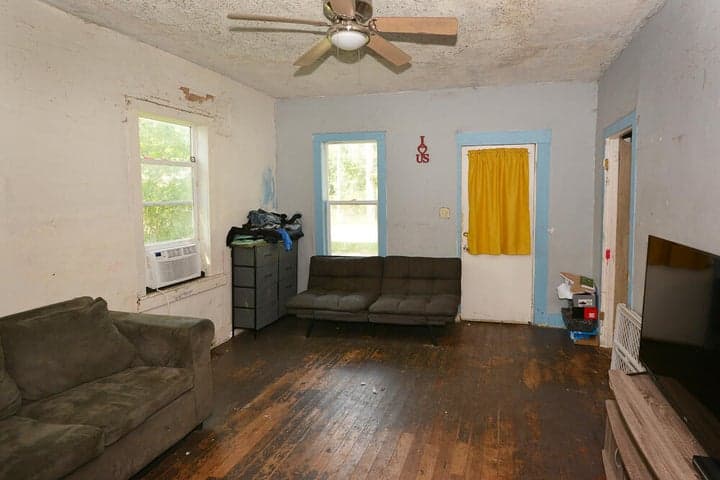 Photo 3