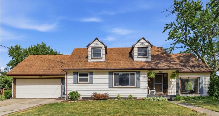200 NE Lawndale Avenue, Grand Rapids, MI 49503