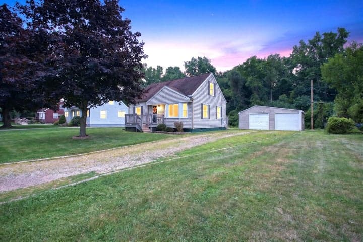 1867 S Argus Court, Jackson, MI 49203