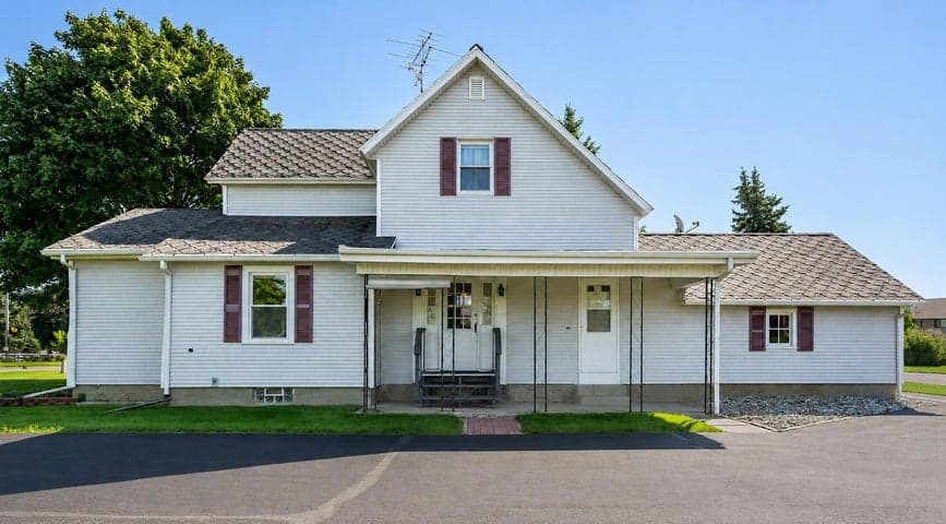2708-2710 44th Street, Kentwood, MI 49512