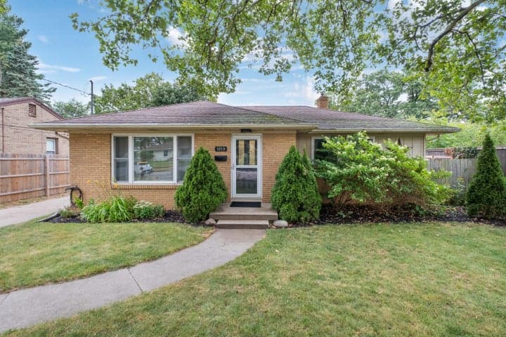 1859 Evergreen Street SE, Grand Rapids, MI 49506