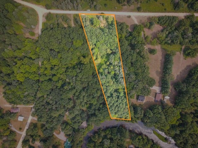 V/L N Apple Drive Lot 38/2.36 A m/l, White Cloud, MI 49349