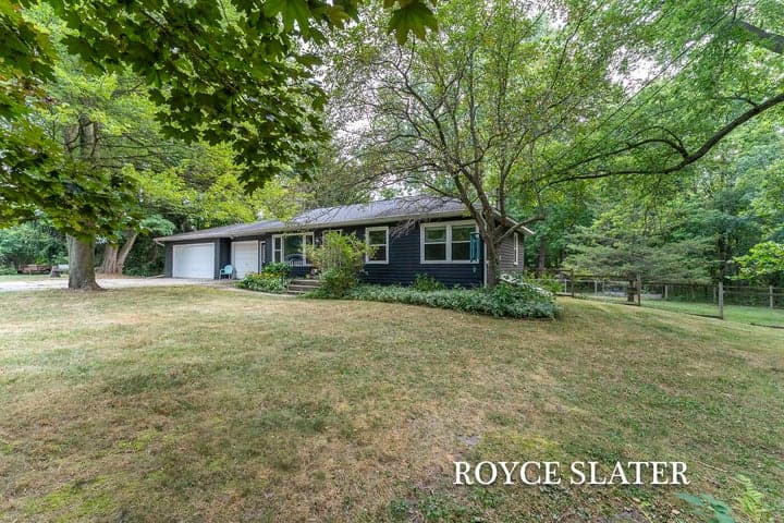 1310 Spaulding Avenue SE, Grand Rapids, MI 49546
