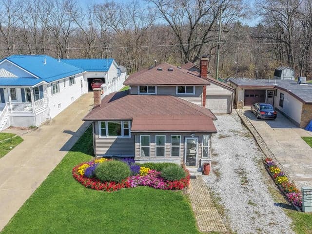 70649 Sunset Boulevard, Union, MI 49130