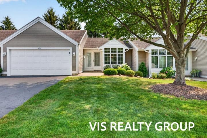 851 Claremont Court, Holland, MI 49423