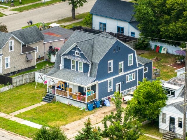 211 N Pine Street, Evart, MI 49631