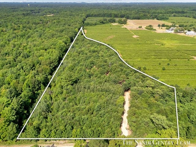 Johnson Road, Fruitport, MI 49415