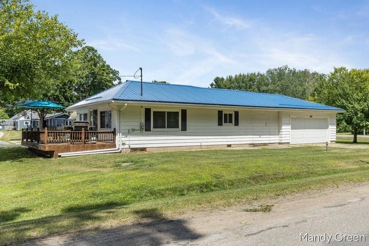 5092 Waterwheel Road, Six Lakes, MI 48886