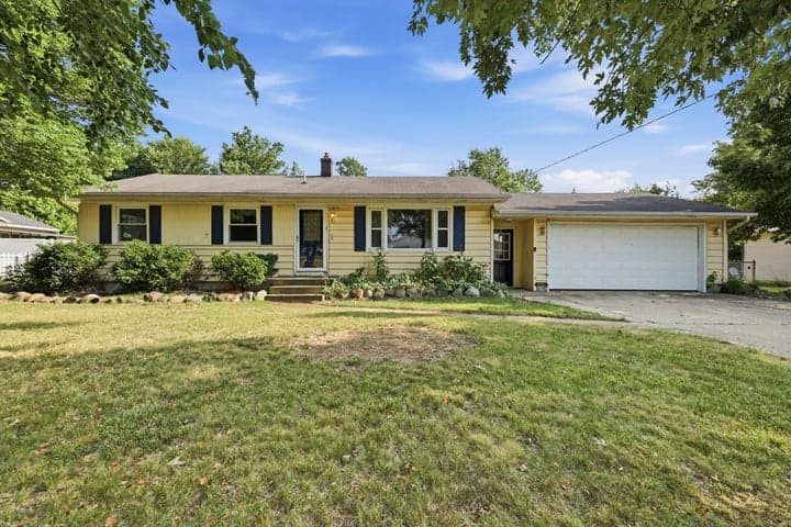 1870 Richard Street, Jenison, MI 49428