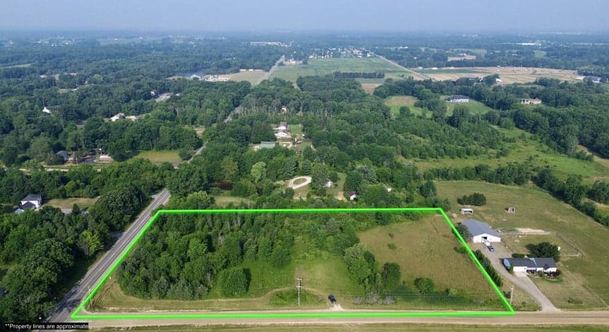 9653 52nd Avenue, Allendale, MI 49401
