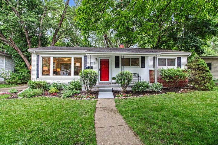 2727 Hampshire Road, Ann Arbor, MI 48104