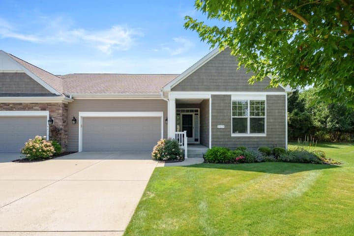 3625 Whicker Pointe, Kalamazoo, MI 49006