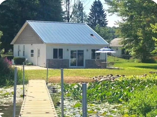 416 W Russell Drive, Coldwater, MI 49036