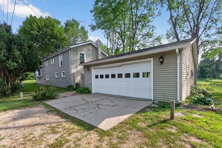 7890 Woodard Road, Rives Junction, MI 49277
