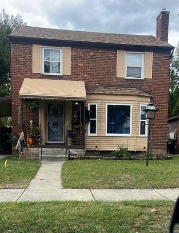 19721 Hartwell Street, Detroit, MI 48235