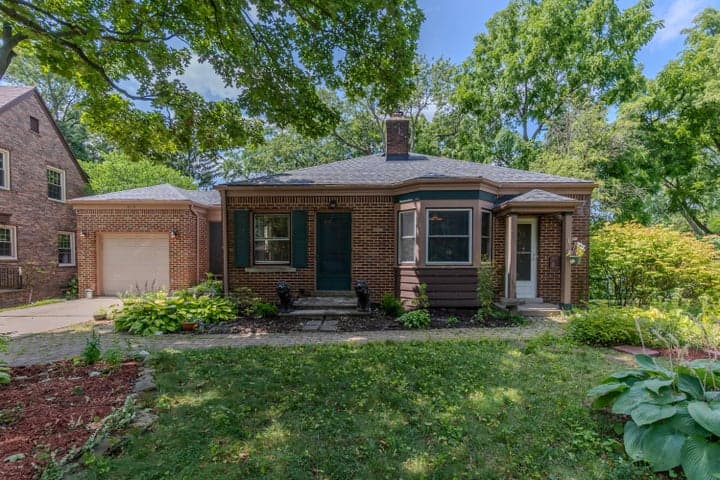 519 Fairview Circle, Ypsilanti, MI 48197