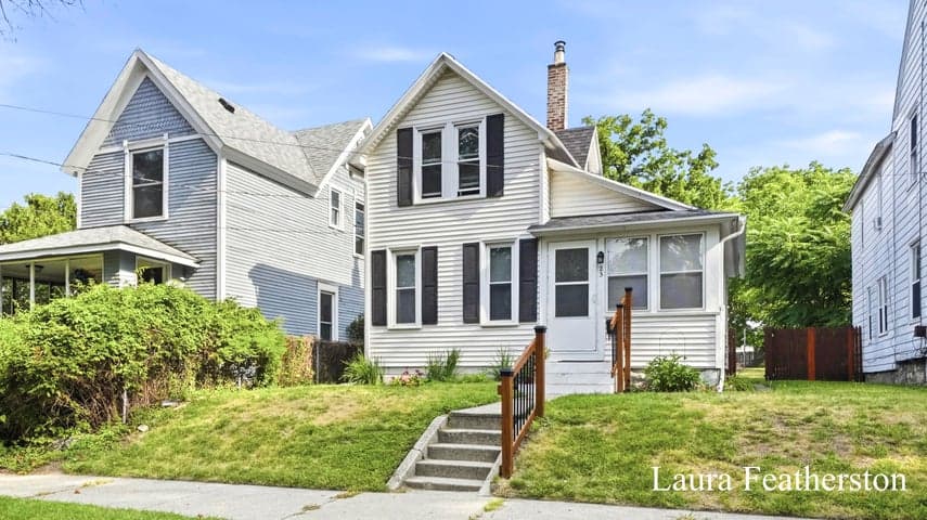 23 Colfax Street NE, Grand Rapids, MI 49505