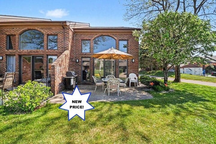 212 Harbor Drive, Ludington, MI 49431