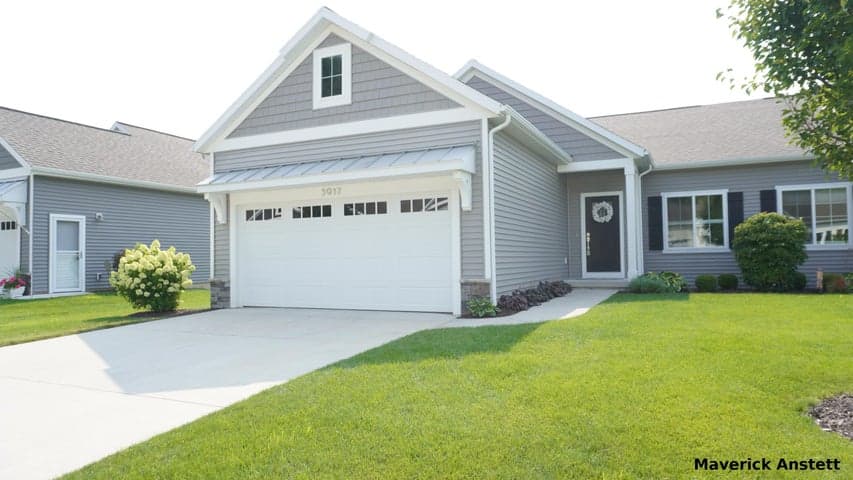 5917 Gleneagle Trail, Hudsonville, MI 49426