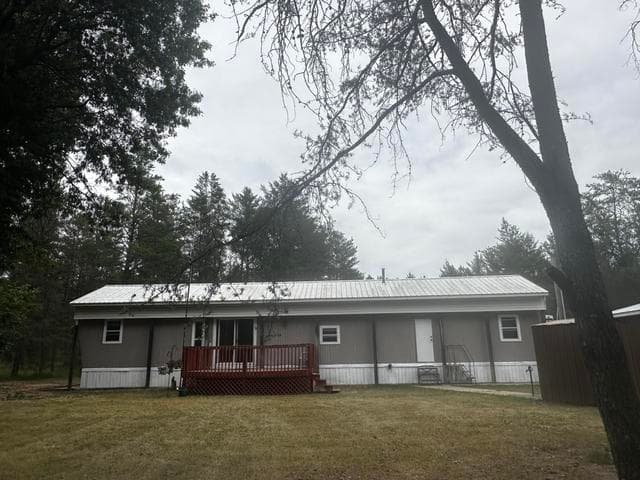 10595 N Twin Creek Road, Irons, MI 49644