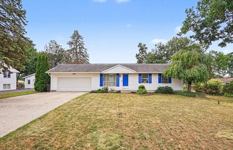 1684 Selly Oak Avenue, Dorr, MI 49323