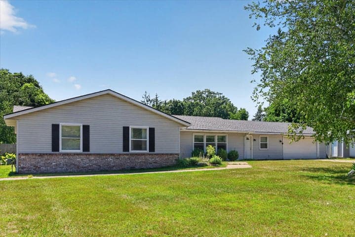 9065 Nature Way, Kalamazoo, MI 49009