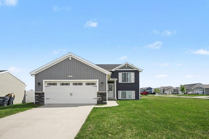 1193 Cooley Mill Lane, Vicksburg, MI 49097