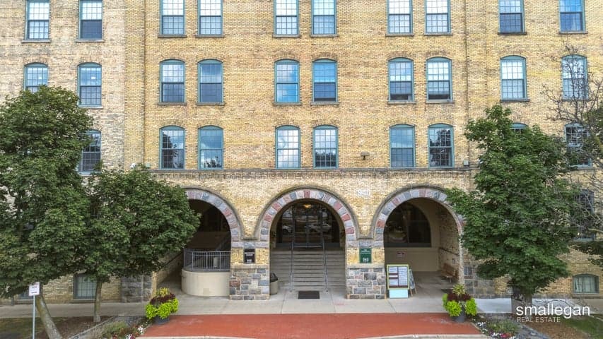 940 Monroe Avenue NW 444, Grand Rapids, MI 49503